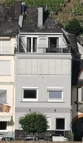 Apartment Moselterrasse *